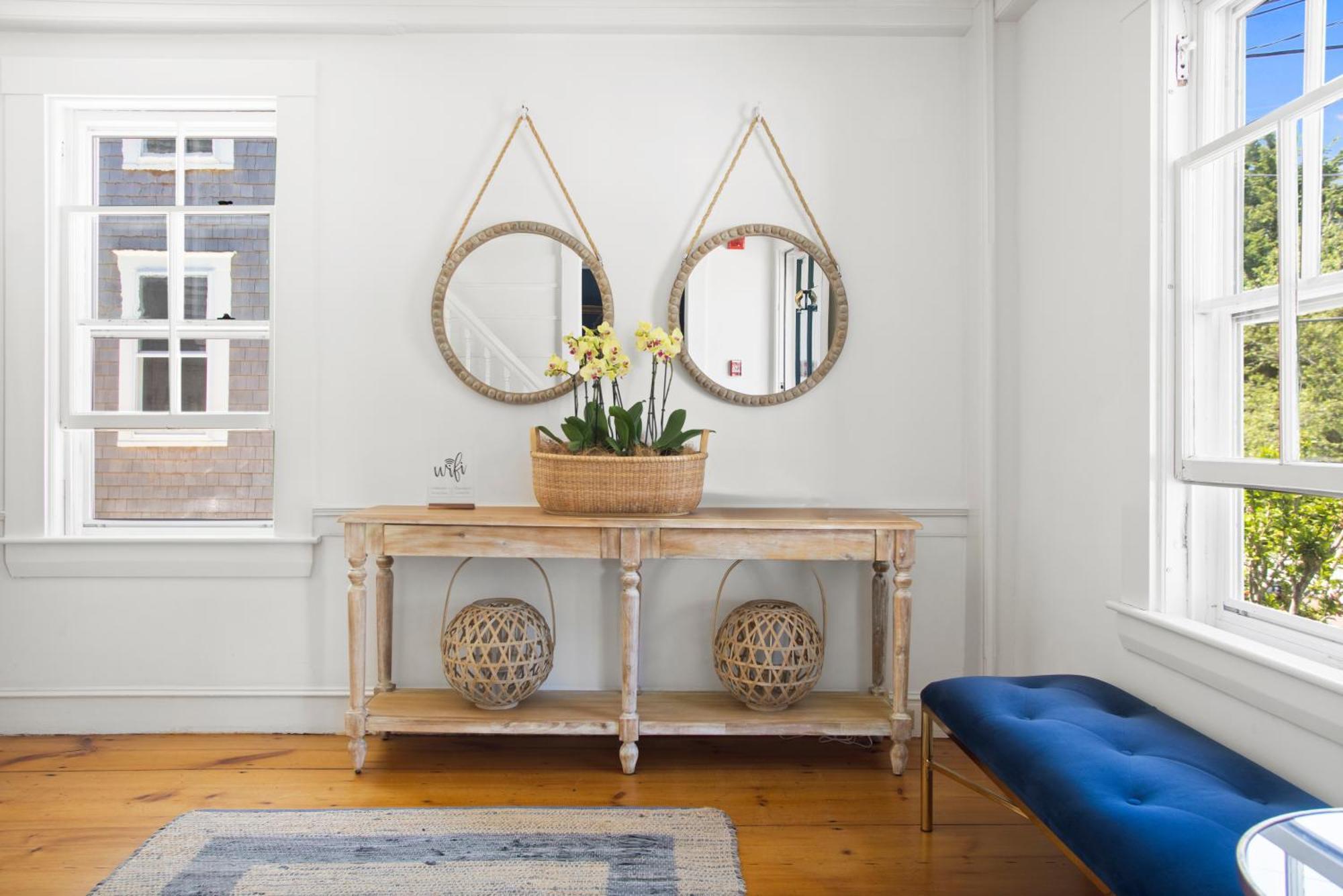Carlisle House Inn Nantucket Bagian luar foto